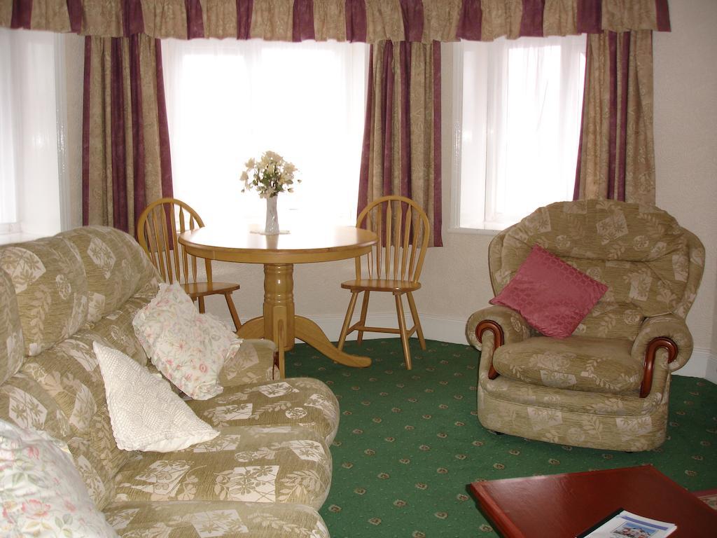 Beachmount Holiday Apartments Rhôs-on-Sea Quarto foto